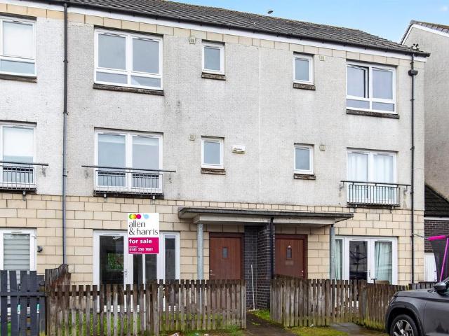 House for sale in Newbank, Scotland