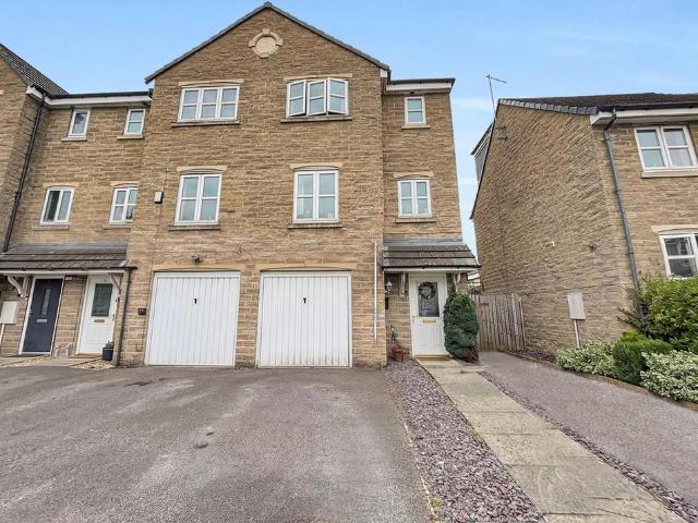 House for sale in West Yorkshire