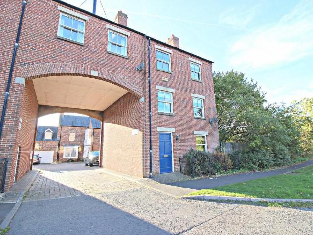 House for sale in Neville's Cross, Isle Of Man