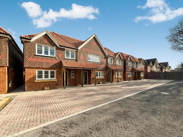 House for sale in Westfield, Woking
