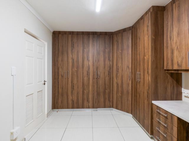 Townhouse for sale in Isipingo, Kwazulu-natal