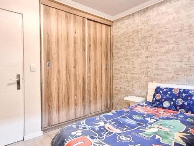 Townhouse for sale in Nooitgedacht, Gauteng