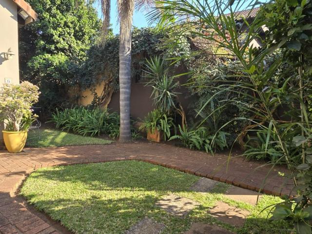 Townhouse for sale in Waterkloof, Gauteng