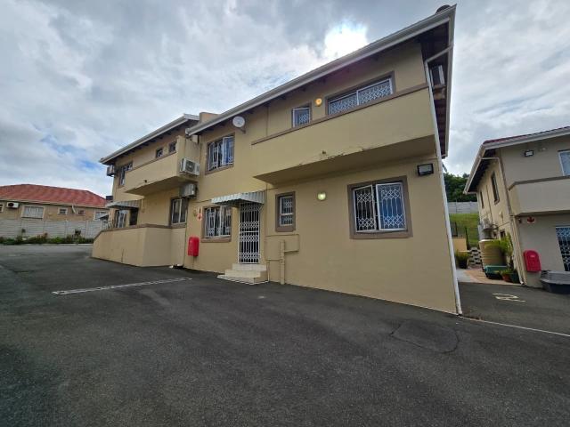 Townhouse for sale in Durban North, Kwazulu-natal