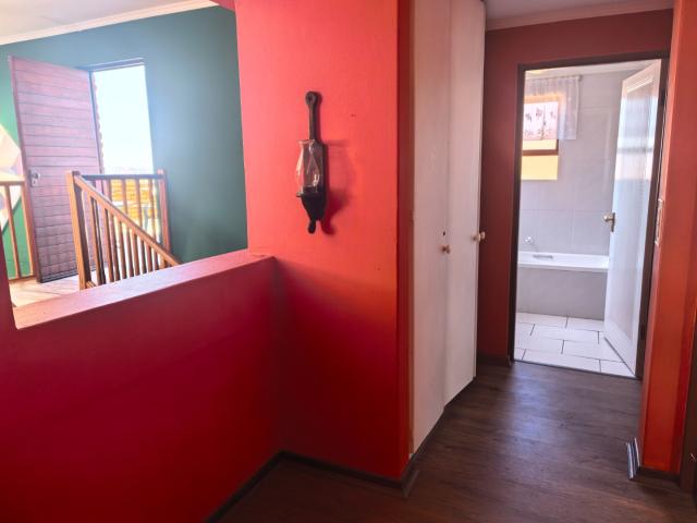 Townhouse for sale in Vosloorus, Gauteng