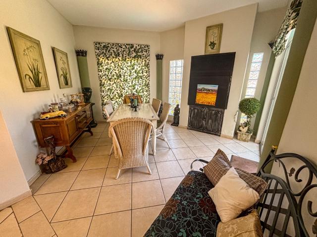 Townhouse for sale in Vosloorus, Gauteng