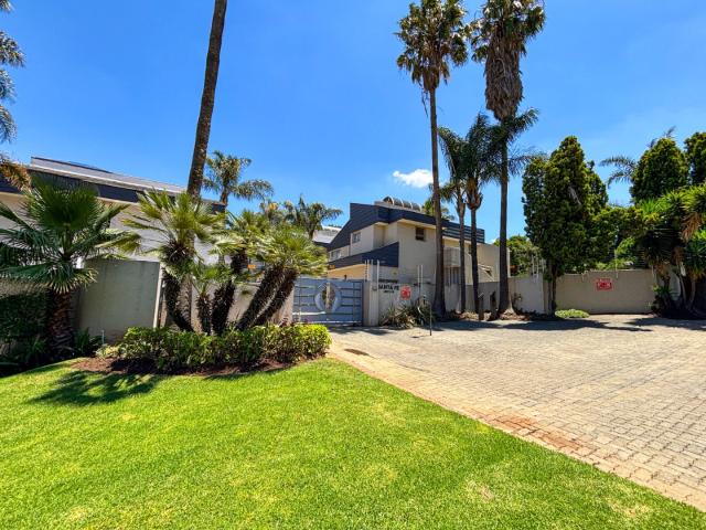 Townhouse for sale in Vosloorus, Gauteng