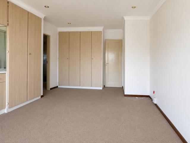 Townhouse for sale in Waterkloof, Gauteng
