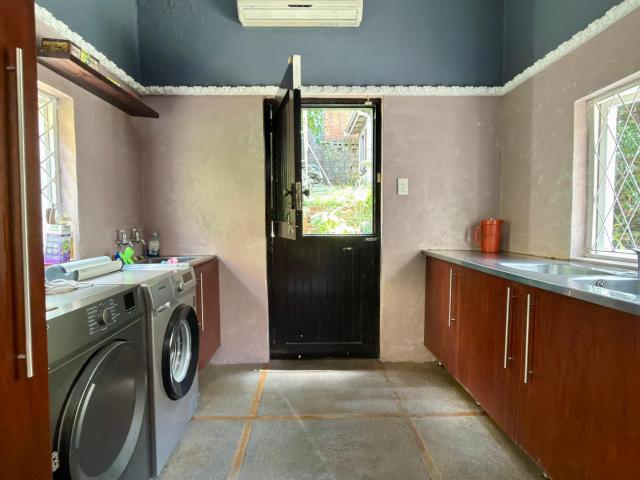 Townhouse for sale in Seaview, Kwazulu-natal