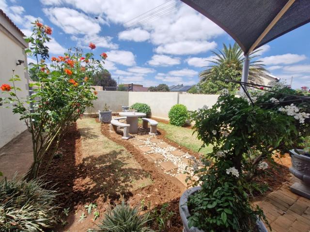 Townhouse for sale in Fochville, Gauteng