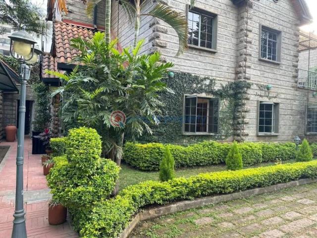 Townhouse for sale in Kileleshwa, Kiambu