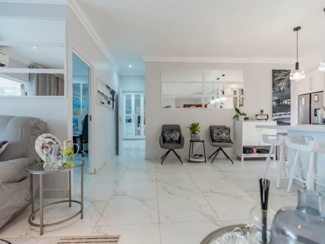 Townhouse for sale in Hillcrest, Kwazulu-natal