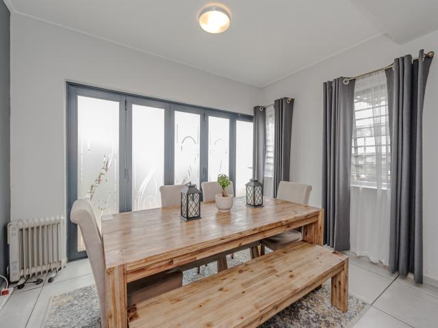 Townhouse for sale in Nooitgedacht, Gauteng