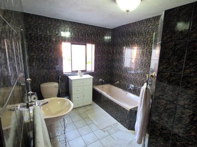 Townhouse for sale in Ekurhuleni, Gauteng