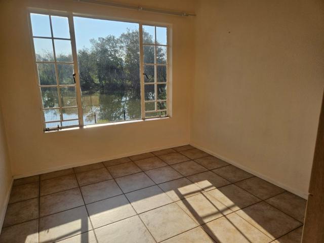 Townhouse for sale in Tlhabane, North West