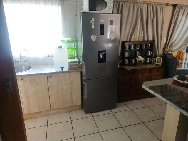 Townhouse for sale in Tlhabane, North West
