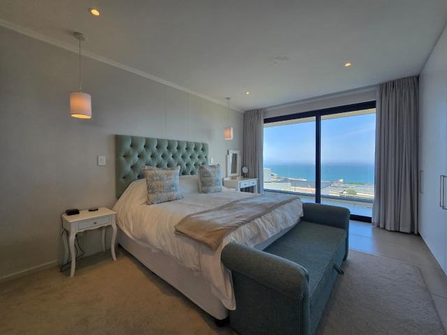 Townhouse for sale in Umdloti, Kwazulu-natal