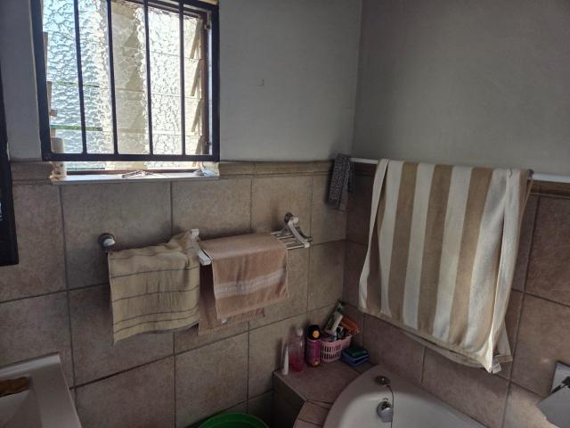 Townhouse for sale in Seaview, Kwazulu-natal