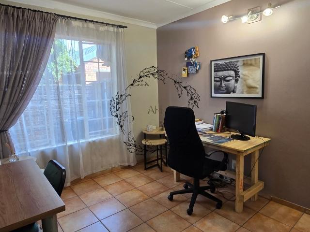 Townhouse for sale in Ekurhuleni, Gauteng