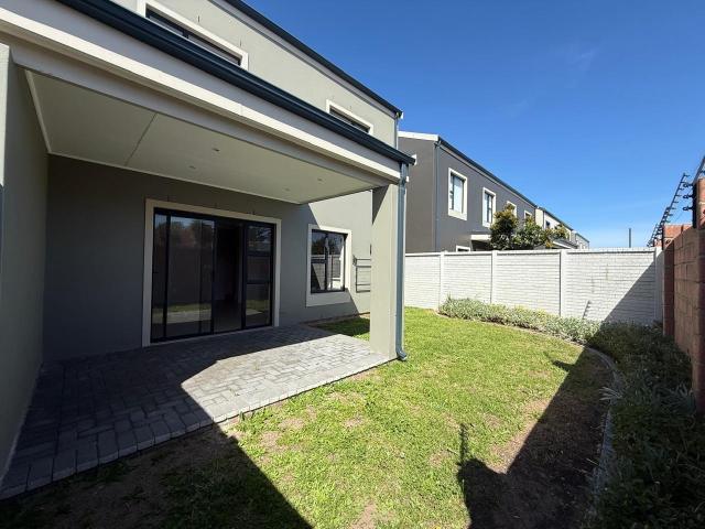 Townhouse for sale in Eastern Cape