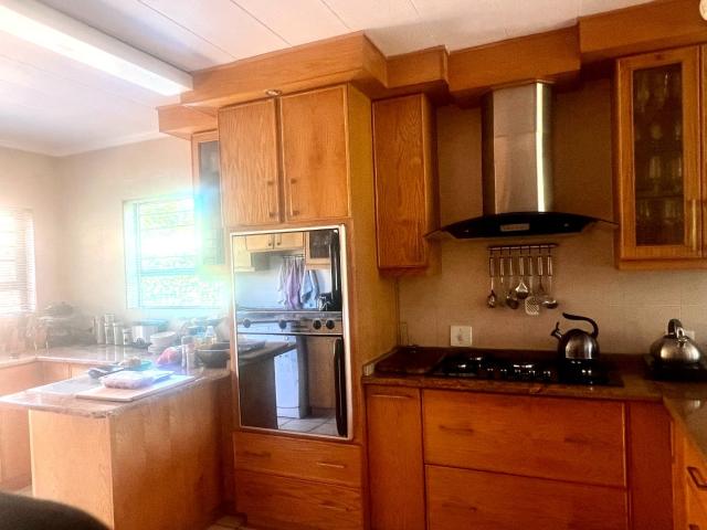 Townhouse for sale in Dr Kenneth Kaunda, North West