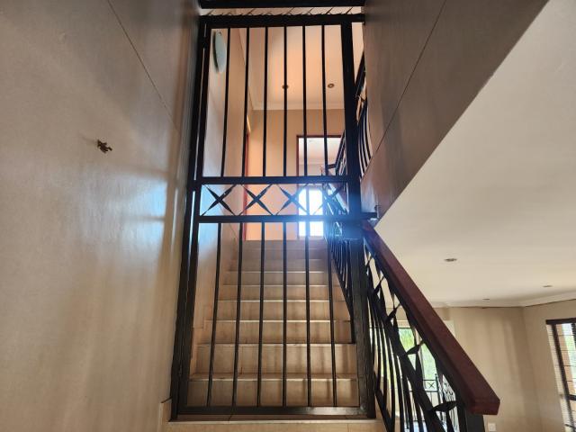 Townhouse for sale in Dr Kenneth Kaunda, North West
