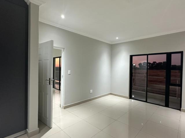 Townhouse for sale in Waterkloof, Gauteng