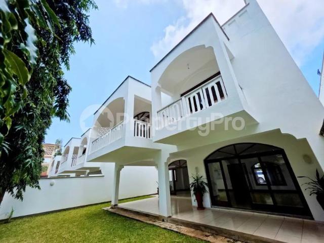 Townhouse for sale in Mombasa Road, Mombasa