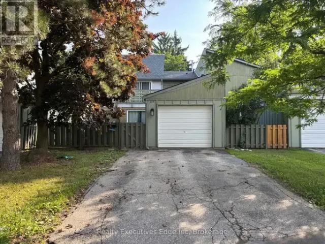 Townhouse for rent in Guelph