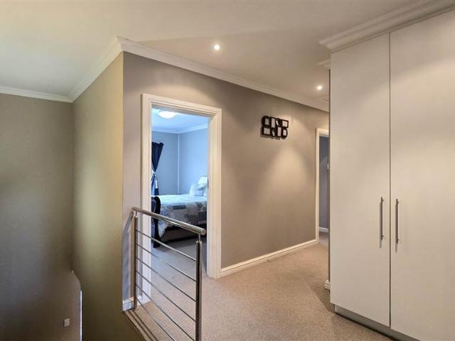 Townhouse for sale in East London, Eastern Cape