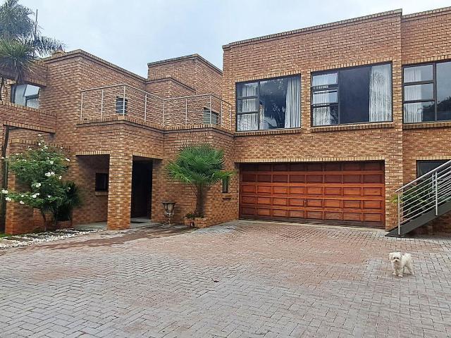 Townhouse for sale in Ekurhuleni, Gauteng