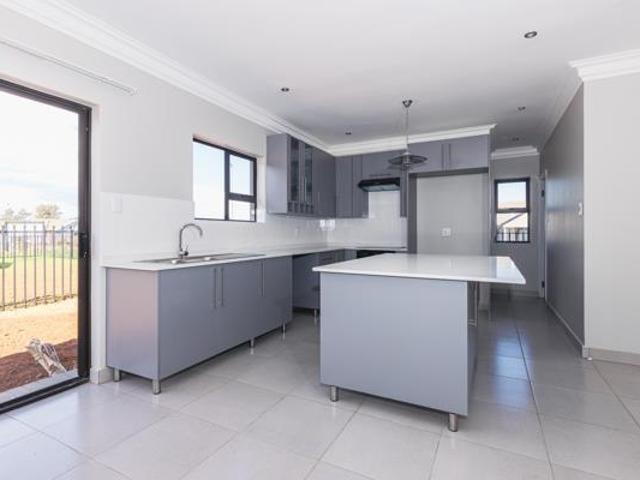 Townhouse for sale in Bloemfontein, Free State