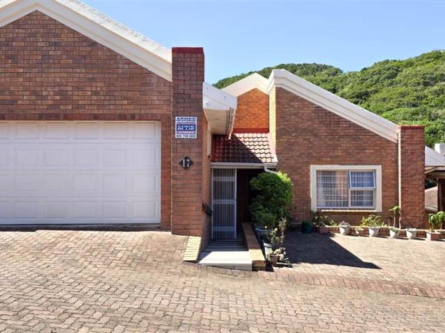 Townhouse for sale in East London, Eastern Cape