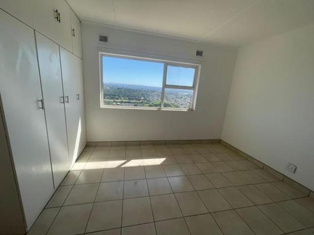 Townhouse for rent in Seaview, Kwazulu-natal