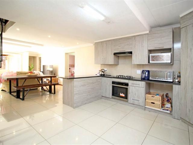 Townhouse for sale in Johannesburg