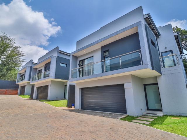 Townhouse for sale in Alexandra, Gauteng