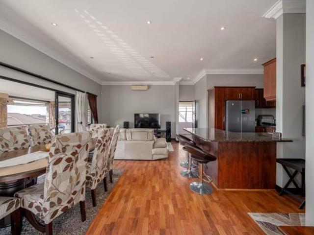 Townhouse for sale in Umgungundlovu, Kwazulu-natal