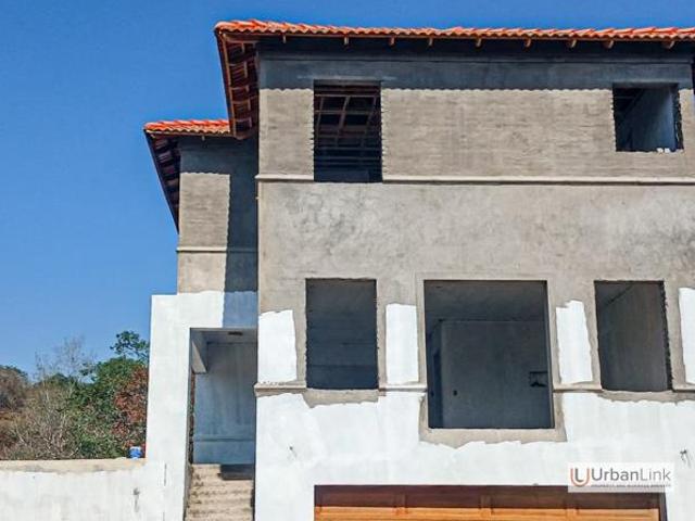 Townhouse for sale in Tlhabane, North West