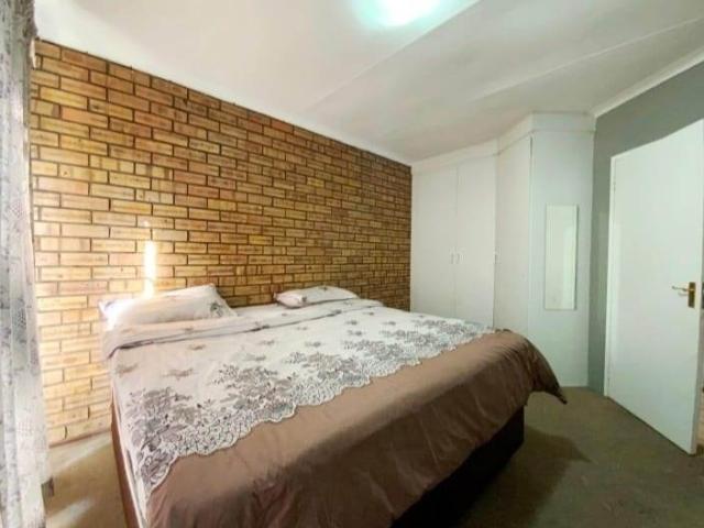 Townhouse for sale in Ekurhuleni, Gauteng
