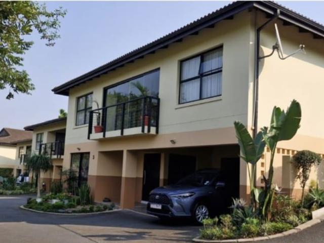 Townhouse for sale in Seaview, Kwazulu-natal