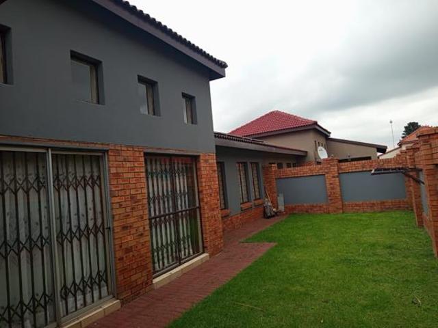 Townhouse for sale in Witbank, Mpumalanga