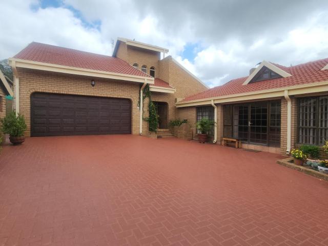 Townhouse for sale in Witbank, Mpumalanga