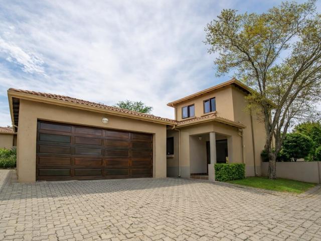 Townhouse for sale in Alexandra, Gauteng