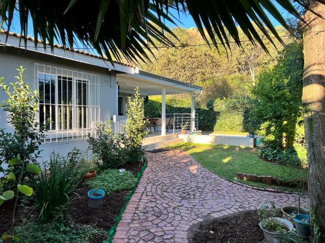 Townhouse for rent in Alexandra, Gauteng