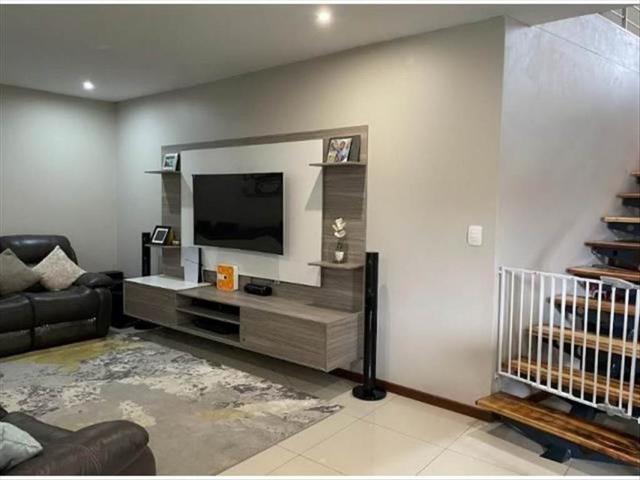 Townhouse for sale in East Rand
