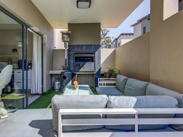 Townhouse for sale in East Rand