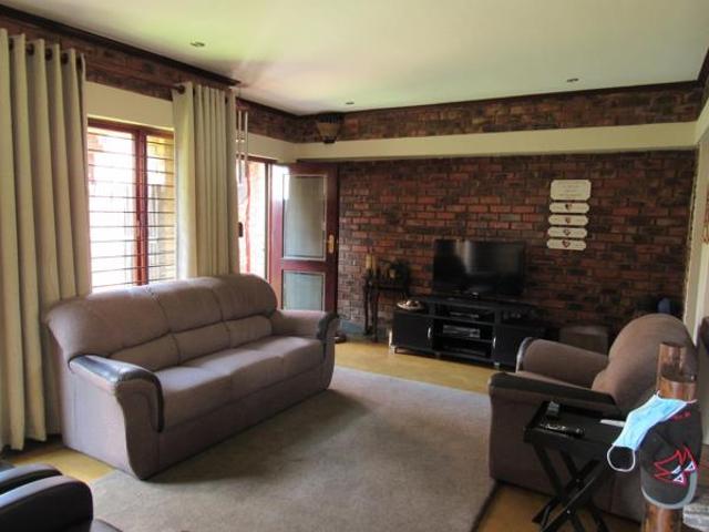 Townhouse for rent in Jansenpark, City of Ekurhuleni Metropolitan Municipality