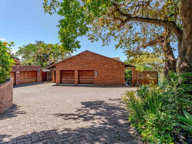 Townhouse for sale in Beverley Hills, Durban