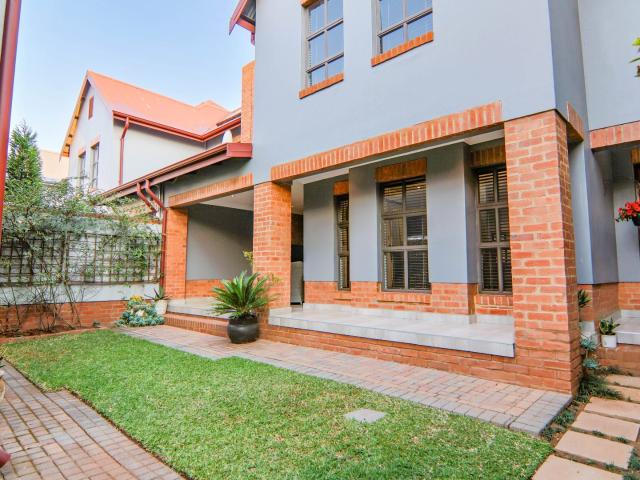 Townhouse for sale in Centurion, City of Tshwane Metropolitan Municipality