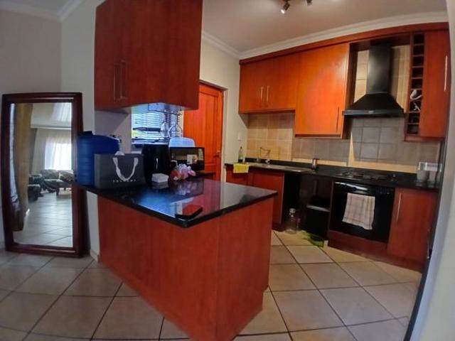 Townhouse for sale in Kimberley, Northern Cape